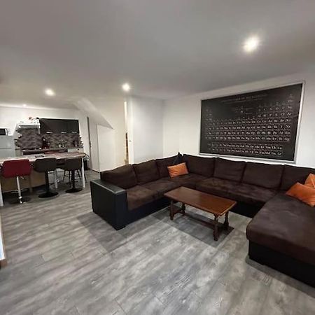 Appart Pro & Famille Verdun-sur-Meuse Exterior photo