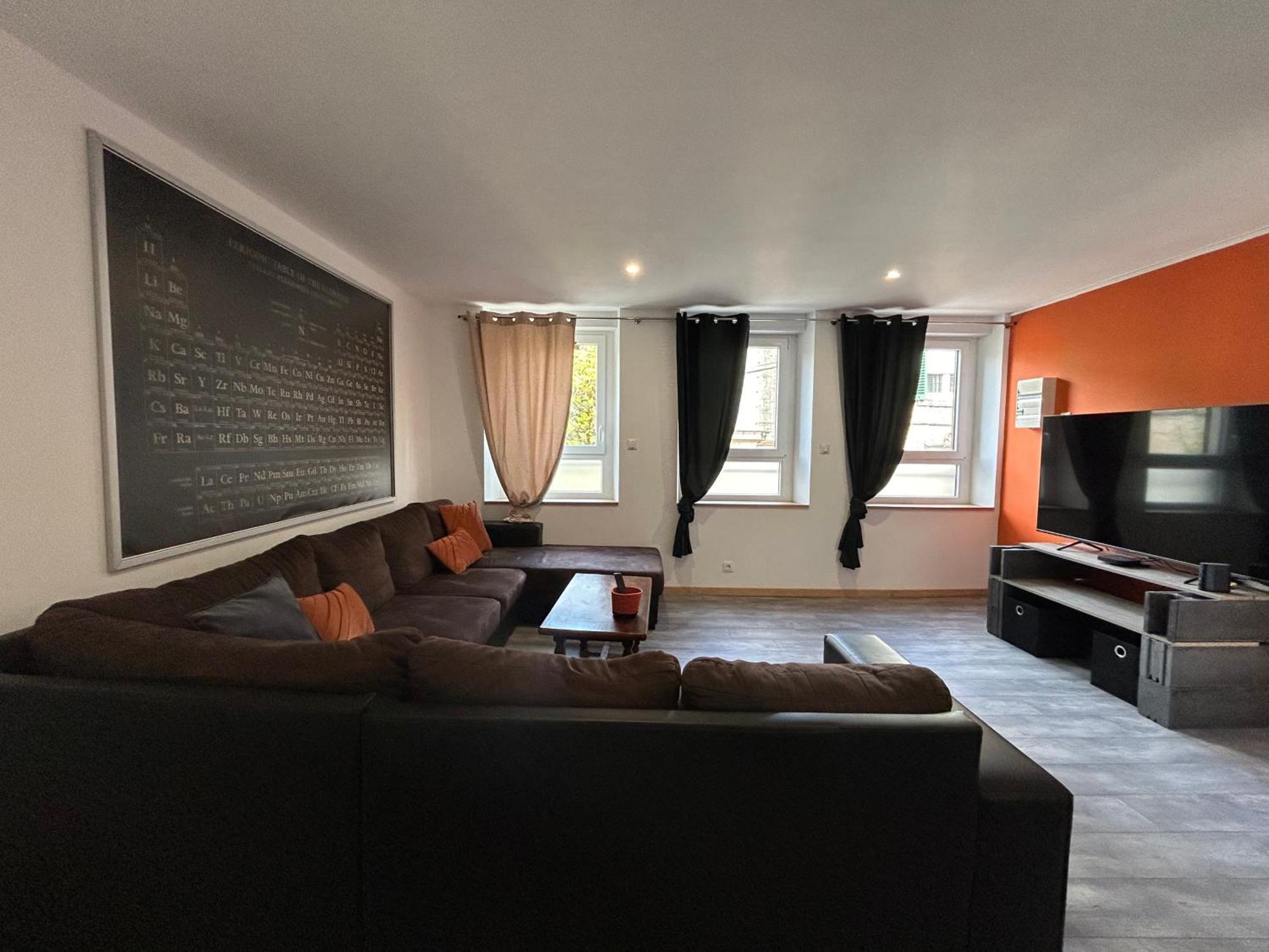 Appart Pro & Famille Verdun-sur-Meuse Exterior photo