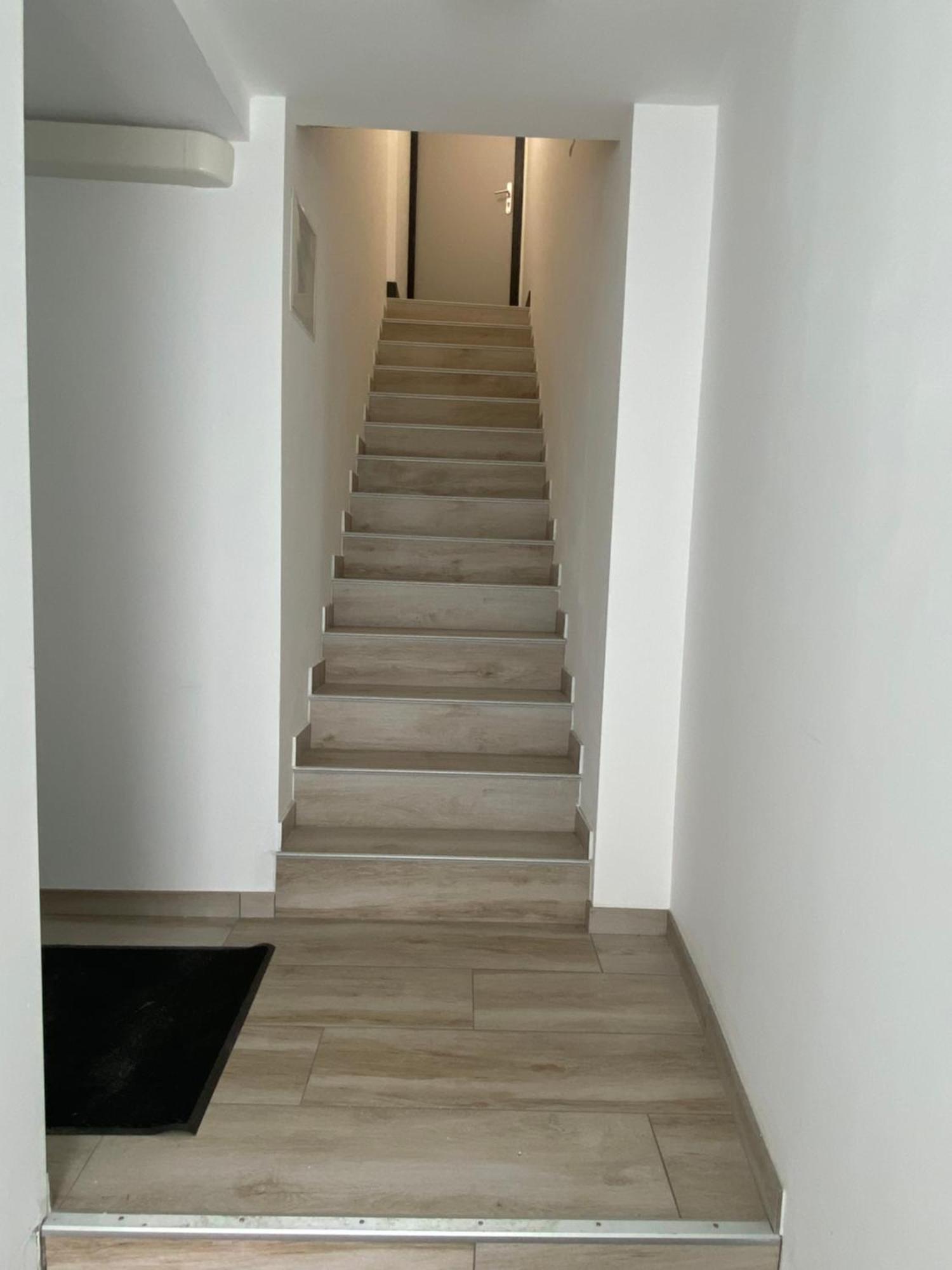 Appart Pro & Famille Verdun-sur-Meuse Exterior photo